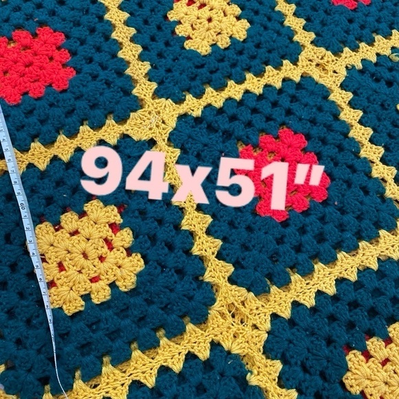 Hand made crochet throw blanket or tablecloth afghan size 94x51” - Picture 4 of 6